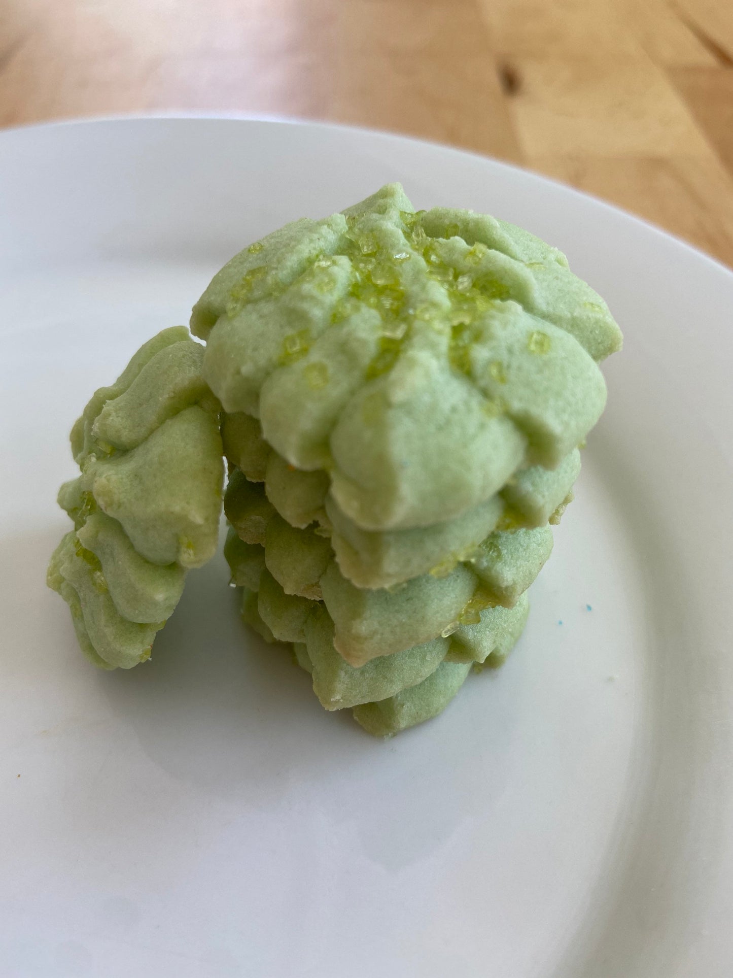 Hops Almond Spritz