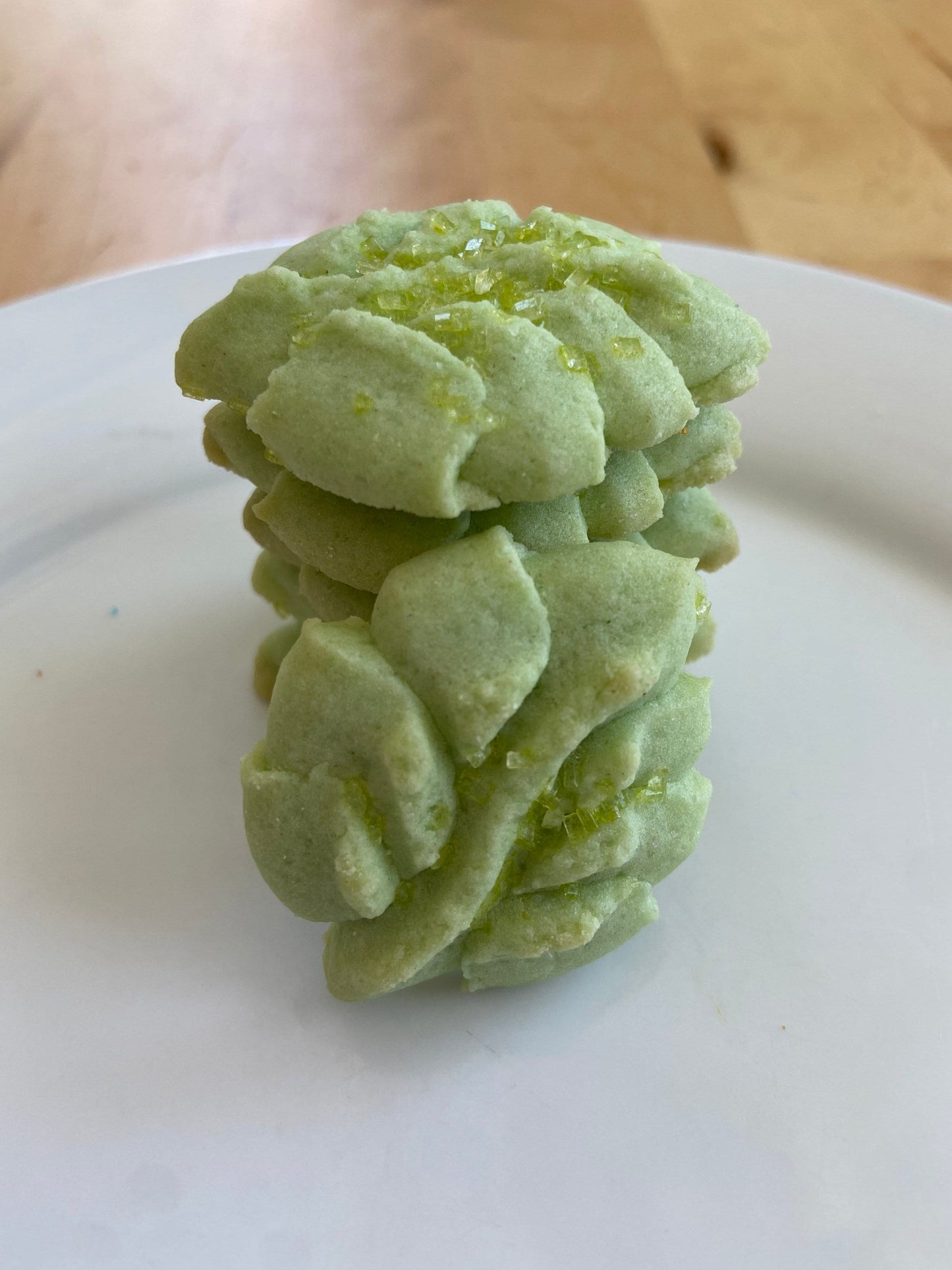 Hops Almond Spritz