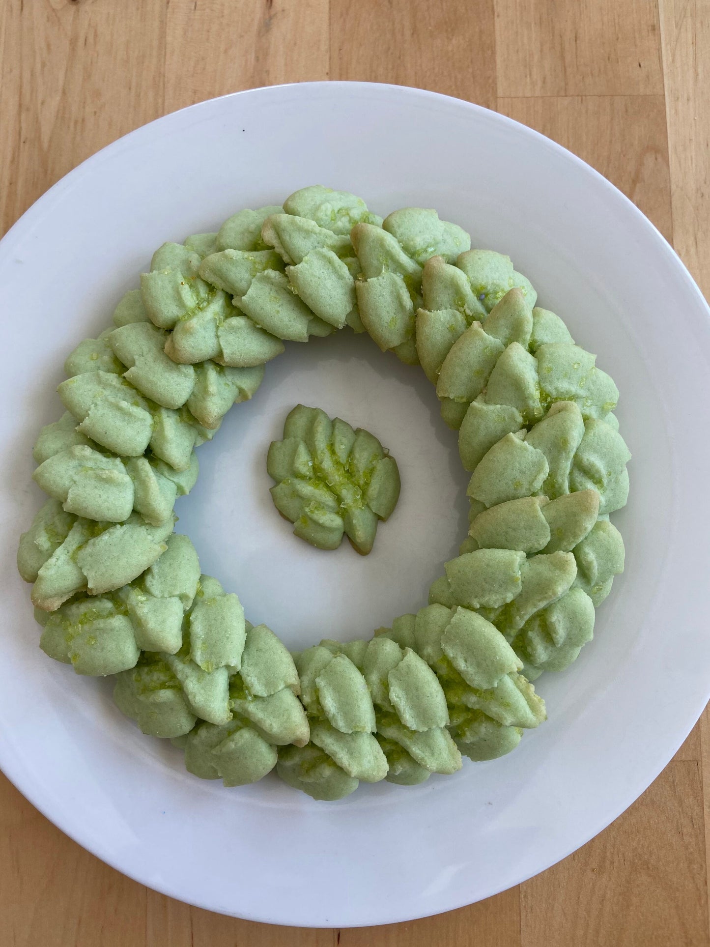 Hops Almond Spritz