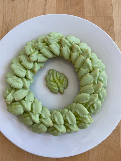 Hops Almond Spritz