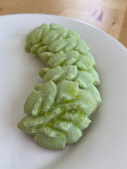 Hops Almond Spritz